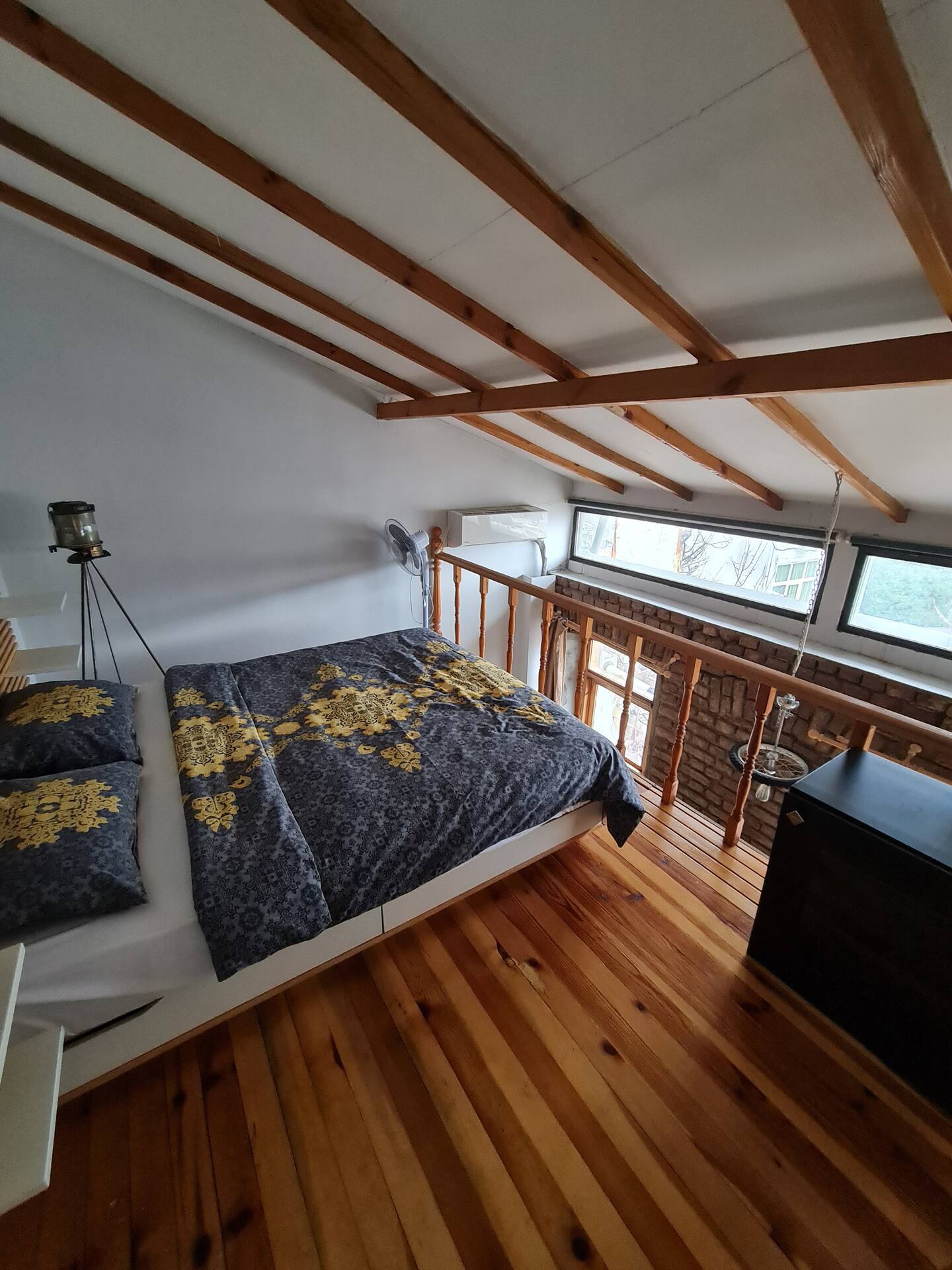 PeraMira Duplex Loft with Balcony